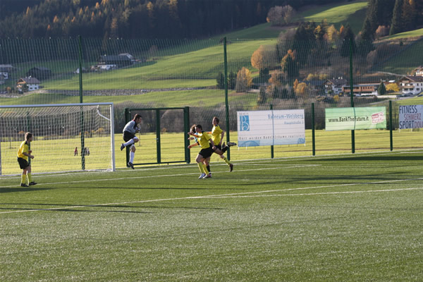 gal/09. Spieltag- Pichl Gsies-SV Reischach/2006-10-30 - SVR gg. Pichl Gsies 074.jpg